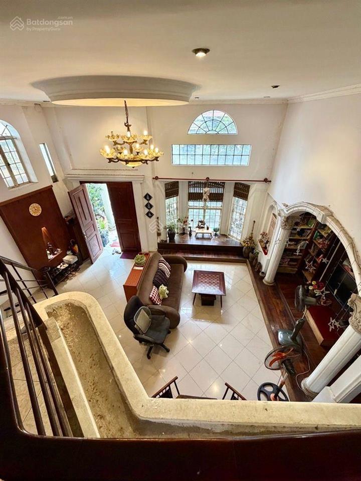 Bán gấp nhà mặt phố hoàng hoa thám, 60 tỷ, 407m2, mặt tiền 10m, pháp lý đầy đủ