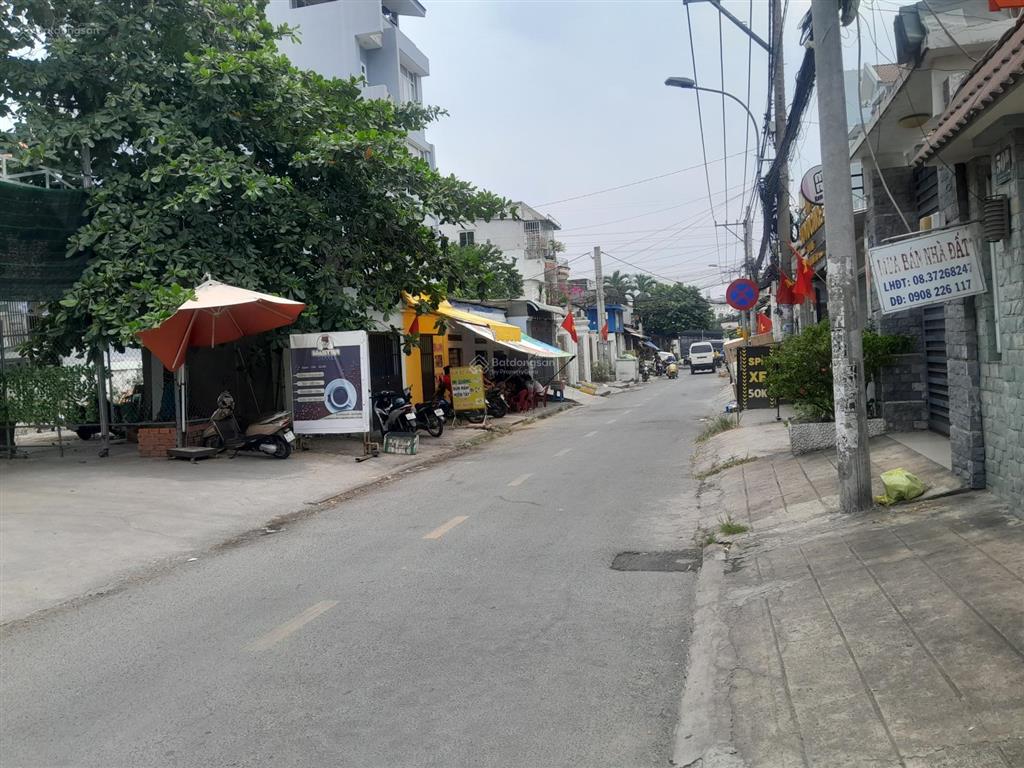 Bán gấp nhà mặt phố 100m2 tại đường số 7, hiệp bình chánh, thủ đức, 10,5 tỷ toán  0978 725 ***.