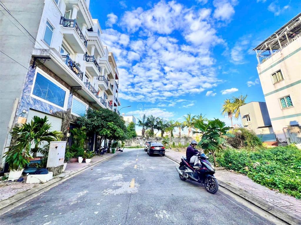Bán đất tại thạnh lộc 47, 3,93 tỷ, 52,9m2 giá ưu đãi