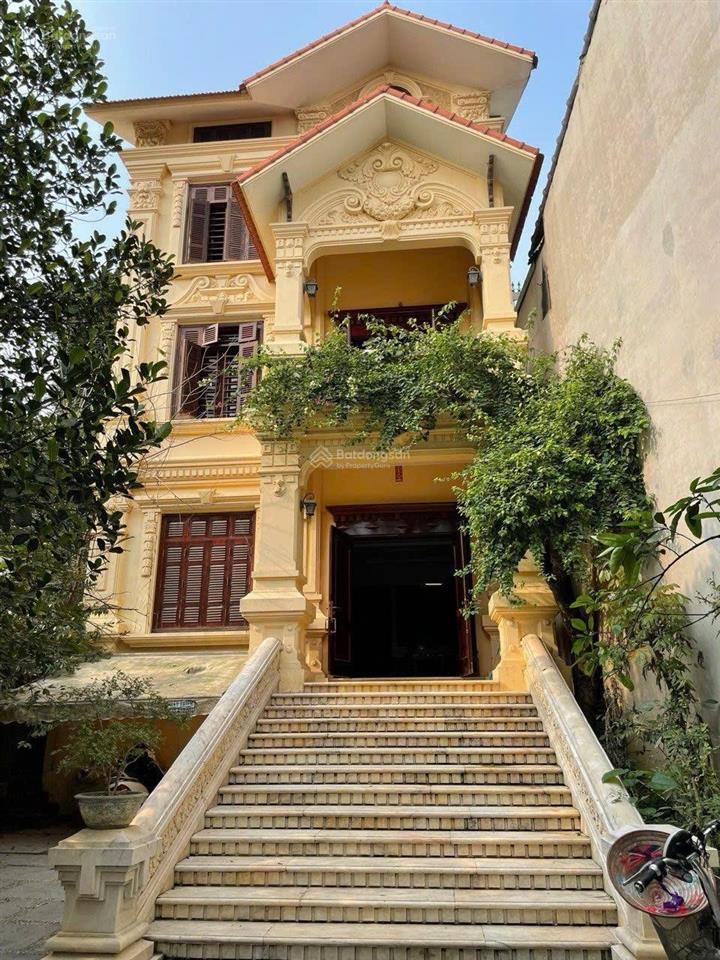 Cho thuê biệt thự sân vườn 488m² phụng châu phường chương mỹ