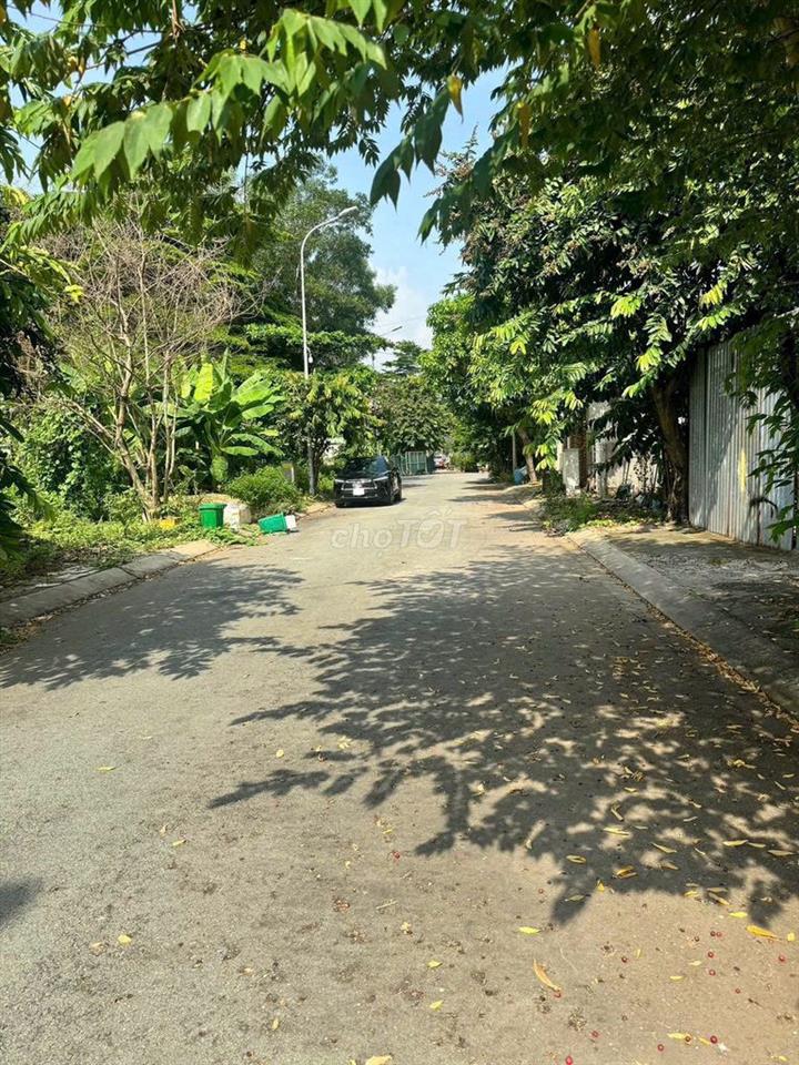 BÁN ĐẤT ĐỖ XUÂN HỢP 