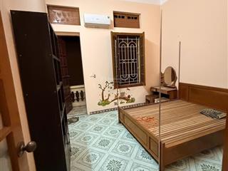 Cho thuê nhà xuân la ngõ 38 thông nguyễn hoàng tôn. diện tích 45m2