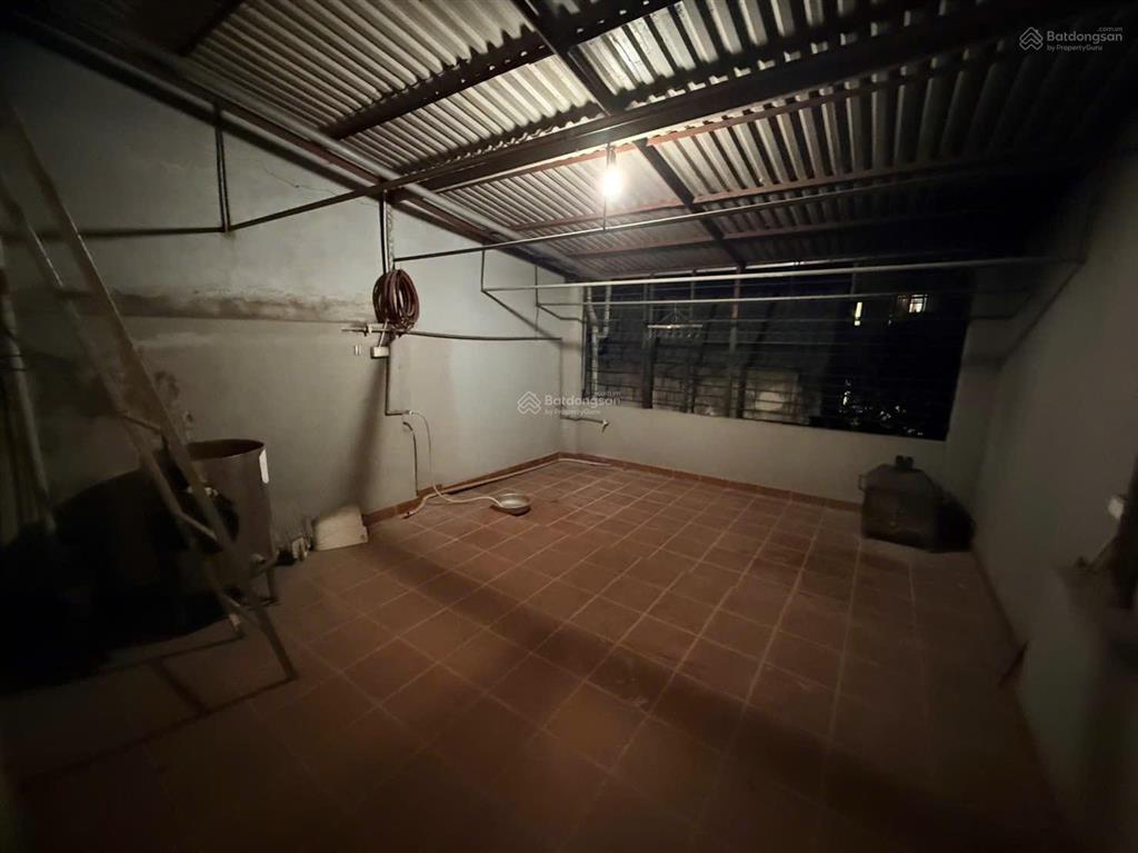 Cho thuê nhà xuân la ngõ 38 thông nguyễn hoàng tôn. diện tích 45m2