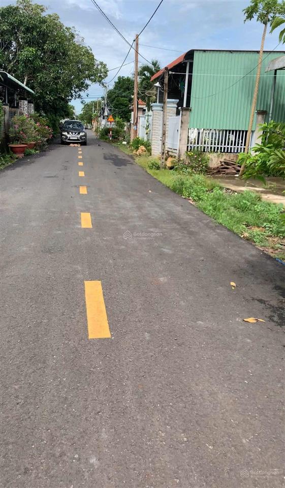Chính chủ cần bán căn nhà cấp bốn đang cho thuê