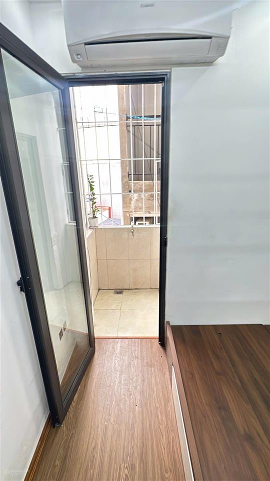 Căn hộ 1 ngủ 35m2  thanh xuân  ngã tư sở  vũ tông phan  full nội thất  thang máy  gần ô tô