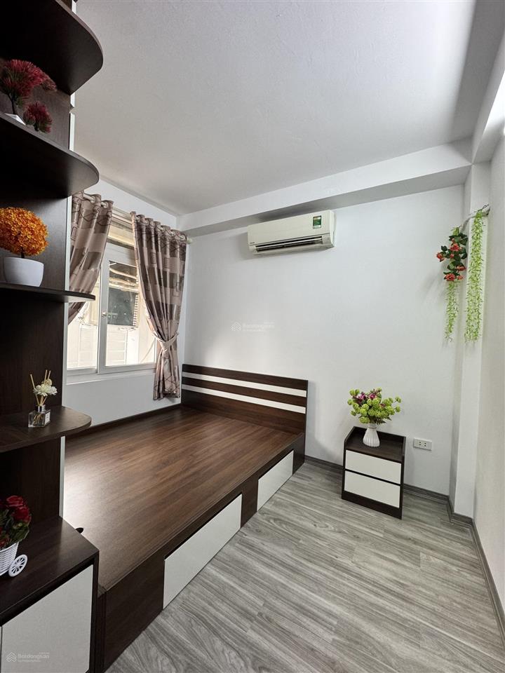 Căn hộ chung cư giải phóng  ngã tư vọng 50m2  2 ngủ  ban công thoáng sáng  full nội thất