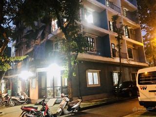 Hoàng quốc việt kd lô góc 80m 6 tầng mt 15m giá 34 tỷ