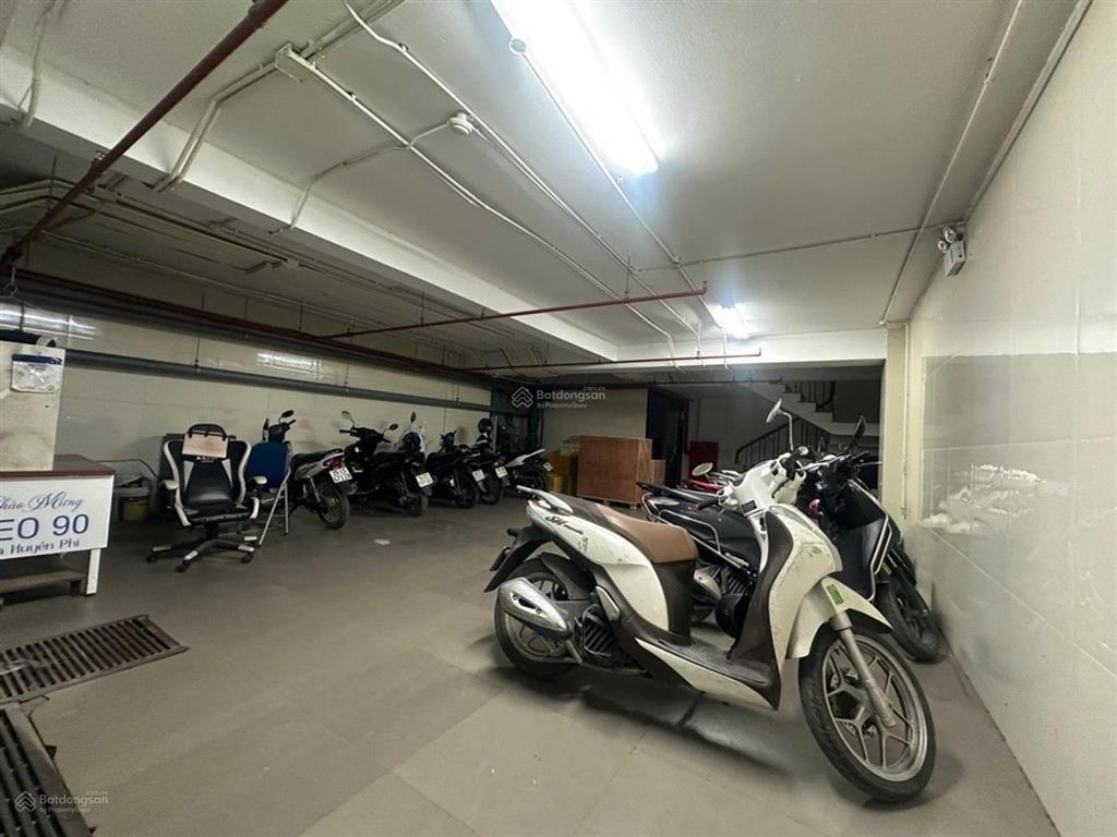 Hồ tùng mậu vỉa hè ô tô 120m 10 tầng thông sàn giá 94 tỷ
