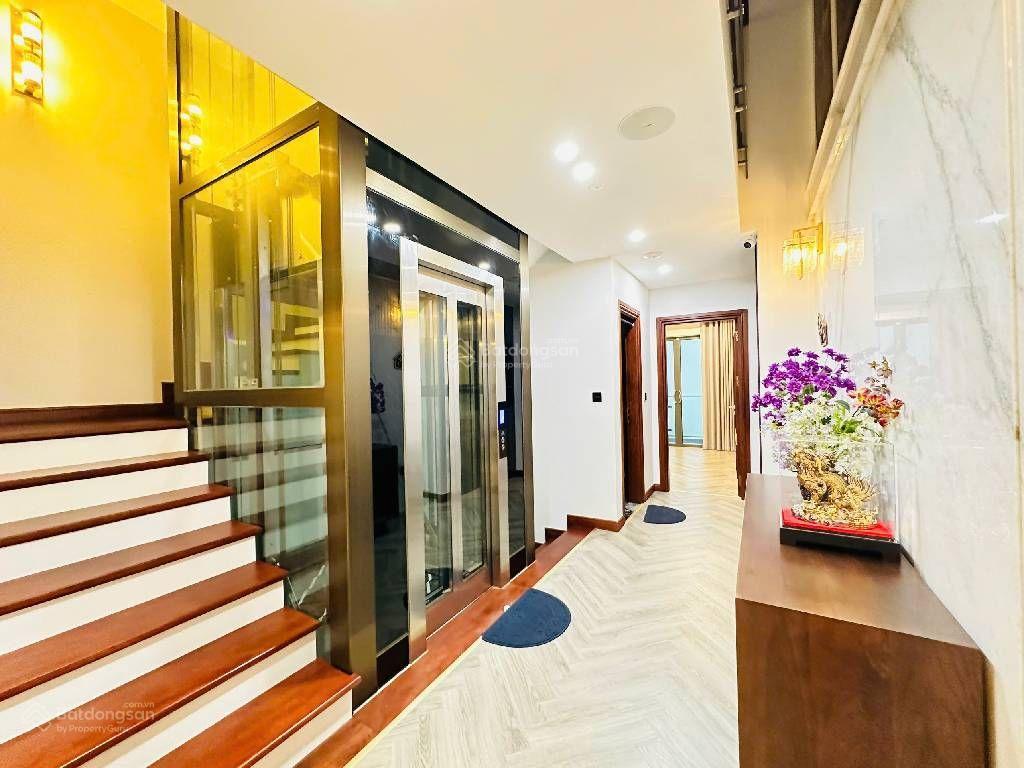 Siêu phẩm phân lô phú diễn  100m  vỉa hè  40 tỷ