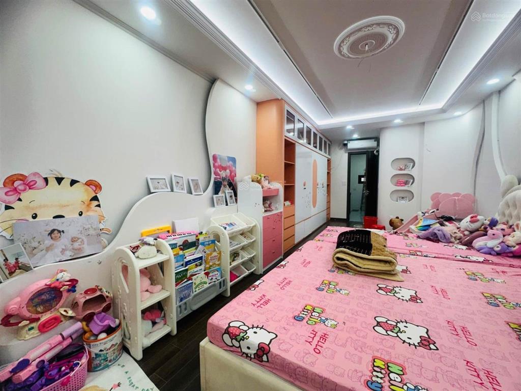 Phú diễn phân lô ô tô dân xây 40m2 mt 4,8m giá 8,8 tỷ