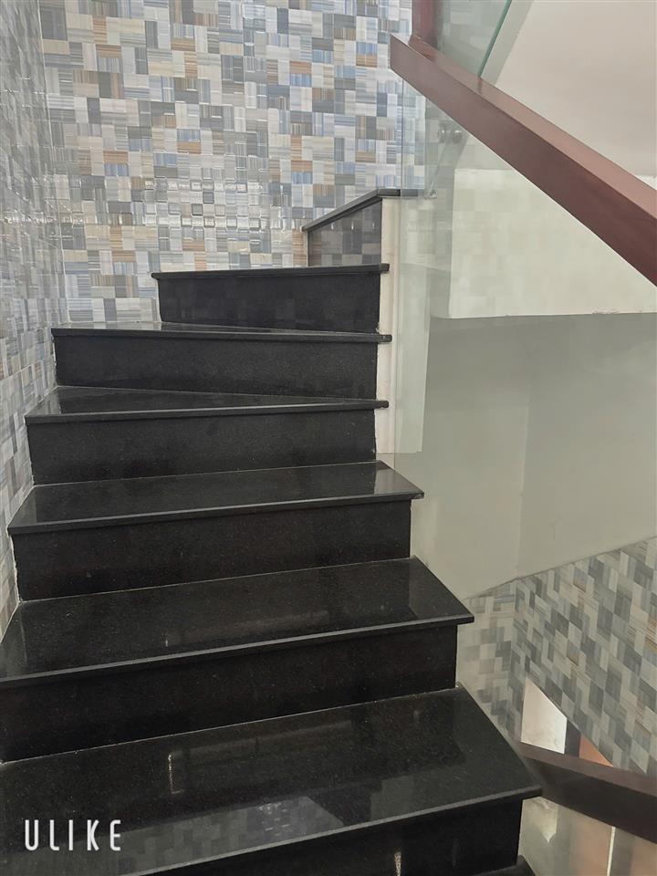 Bán nhà 5 tầng hiện đại đường S4 Bình Hưng Hòa B Bình Tân diện tích 50m2 giá 5.3 tỷ sổ