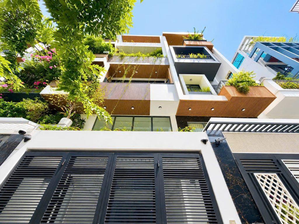 NHÀ KHU PHÂN LÔ – 5 TẦNG – 64M² – HẺM 8M – QUANG TRUNG- 10.5 TỶ