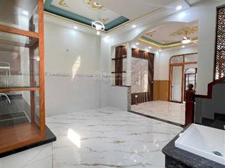 Hxh tỉnh lộ 10  võ trần trí. ngang 5,1m nở hậu 6,25m. 3 tầng btct. chỉ hơn 5 tỷ.0938 726 ***