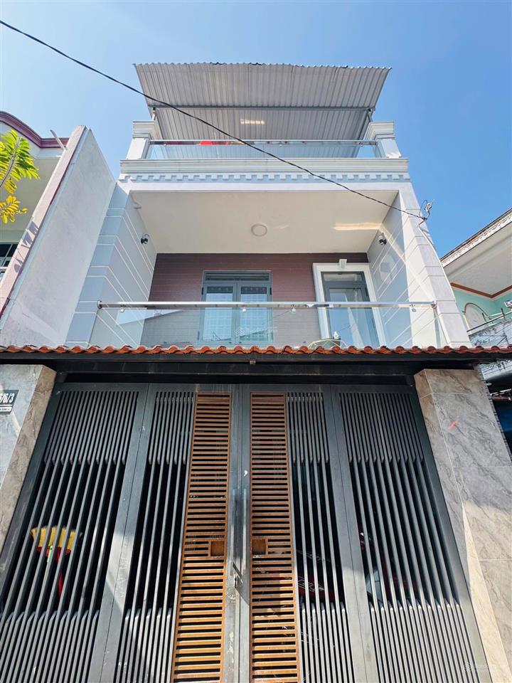 Nhà mới 3 tầng hxh lọ tẻ. chợ đêm bà hom. ngang 5m * 17m. shr.0938 726 ***