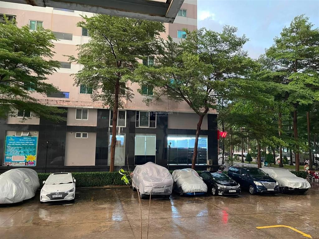 Bán căn hộ nhất lan 3  tân tạo  bình tân 2,1 tỷ shr, 60m2, 2pn, 1wc. 5p qua aeon mall
