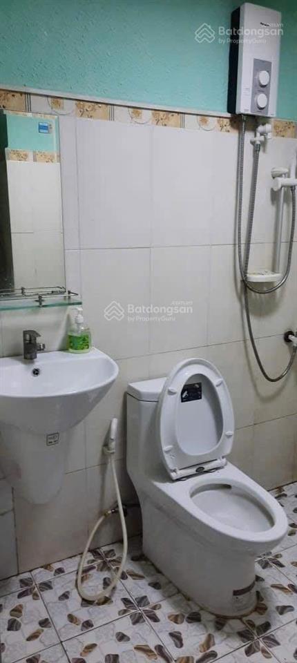Cho thuê căn hộ chung cư nhất lan 3, tân tạo  2pn 1wc full nội thất. 7,5tr / ở ngay