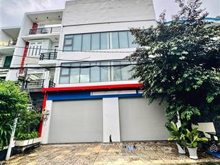 Nhà mặt phố sát khu tên lửa bình tân 250m2. 4 tầng btct 6pn6wc đang cho thuê 50tr/tháng. shr