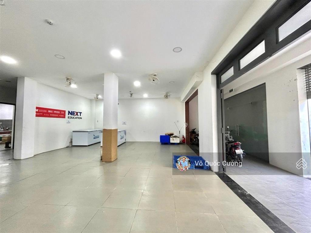 Nhà mặt phố sát khu tên lửa bình tân 250m2. 4 tầng btct 6pn6wc đang cho thuê 50tr/tháng. shr