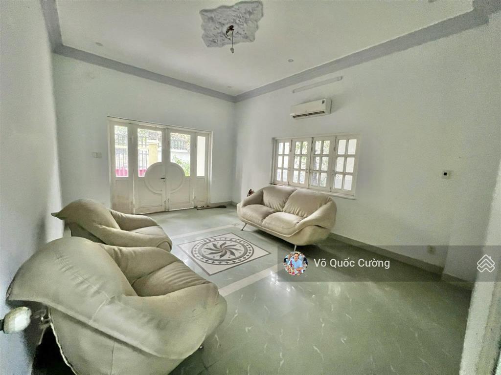 Cho thuê biệt thự 250m2, 30tr/tháng tại lộ tẻ, tân tạo  bình tân  4pn4wc. vừa ở vừa làm vpct