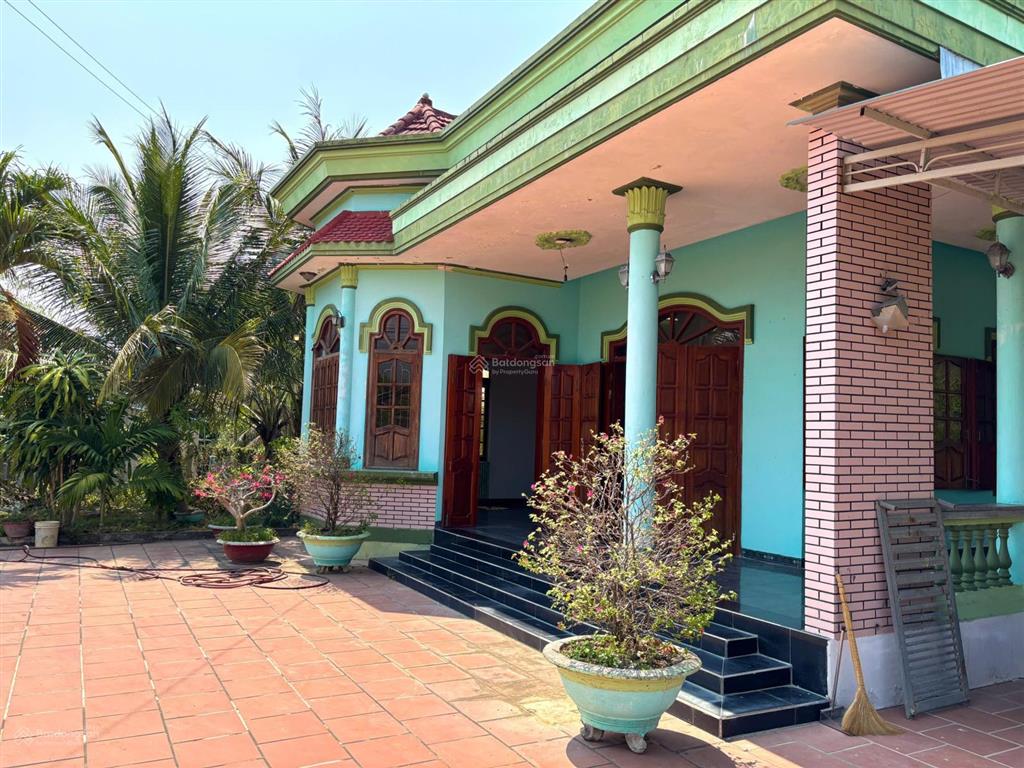 Nhà bán chính chủ  sân vườn rộng 543m2 3pn, sân lớn đậu 23 ô tô  diên tân, khánh hoà