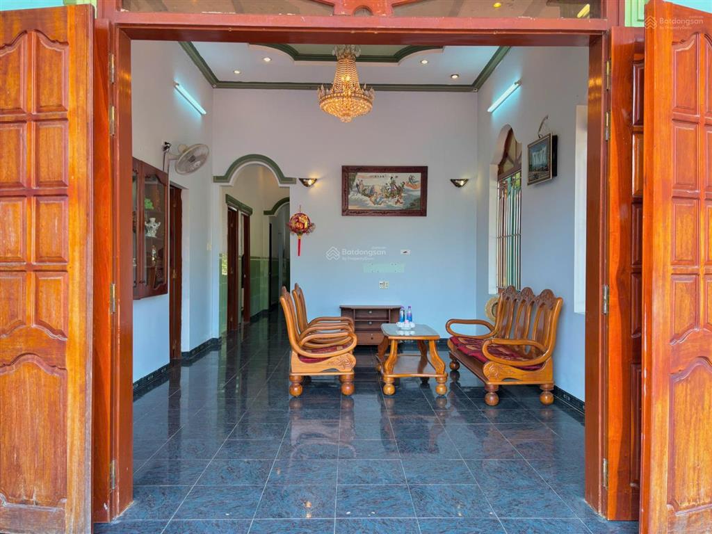 Nhà bán chính chủ  sân vườn rộng 543m2 3pn, sân lớn đậu 23 ô tô  diên tân, khánh hoà