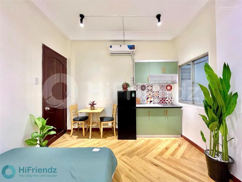 Gần đh y dược, sài gòn, sư phạm  thang máy  giữ phòng đến 1/9