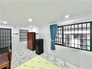 Gần cầu chữ y  thang máy  hầm xe  đầy đủ nội thất