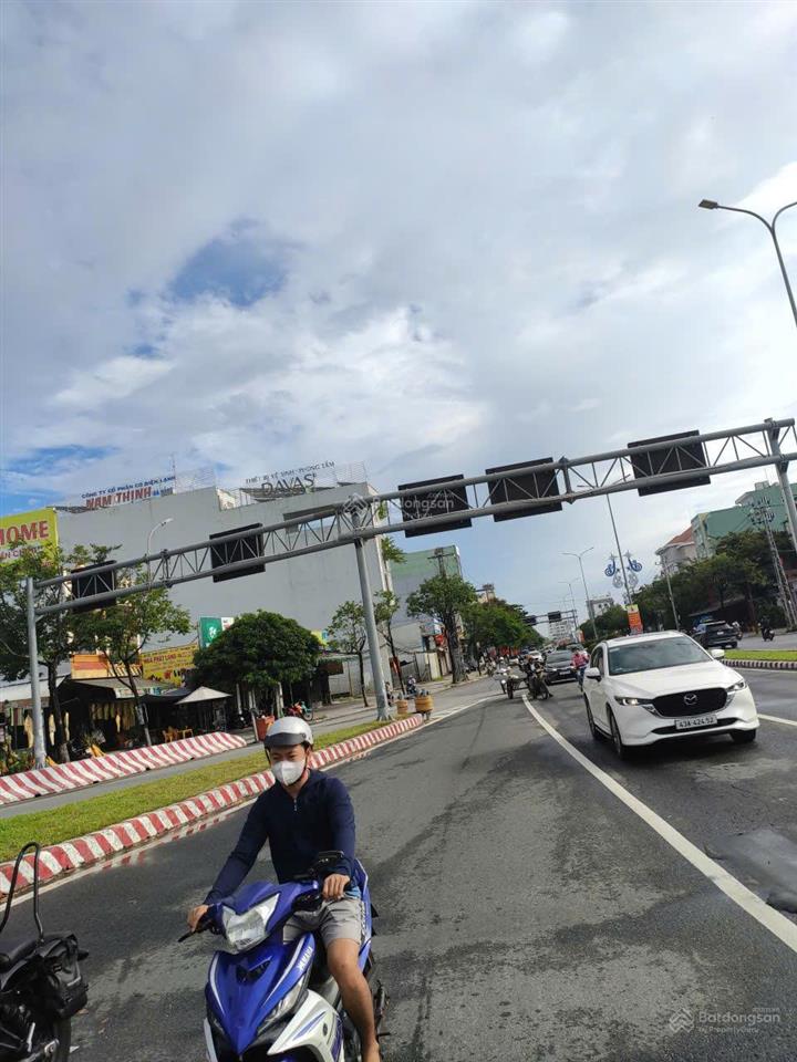 Mặt tiền kinh doanh đường nguyễn hữu thọ  đà nẵng (gần ngã 4)