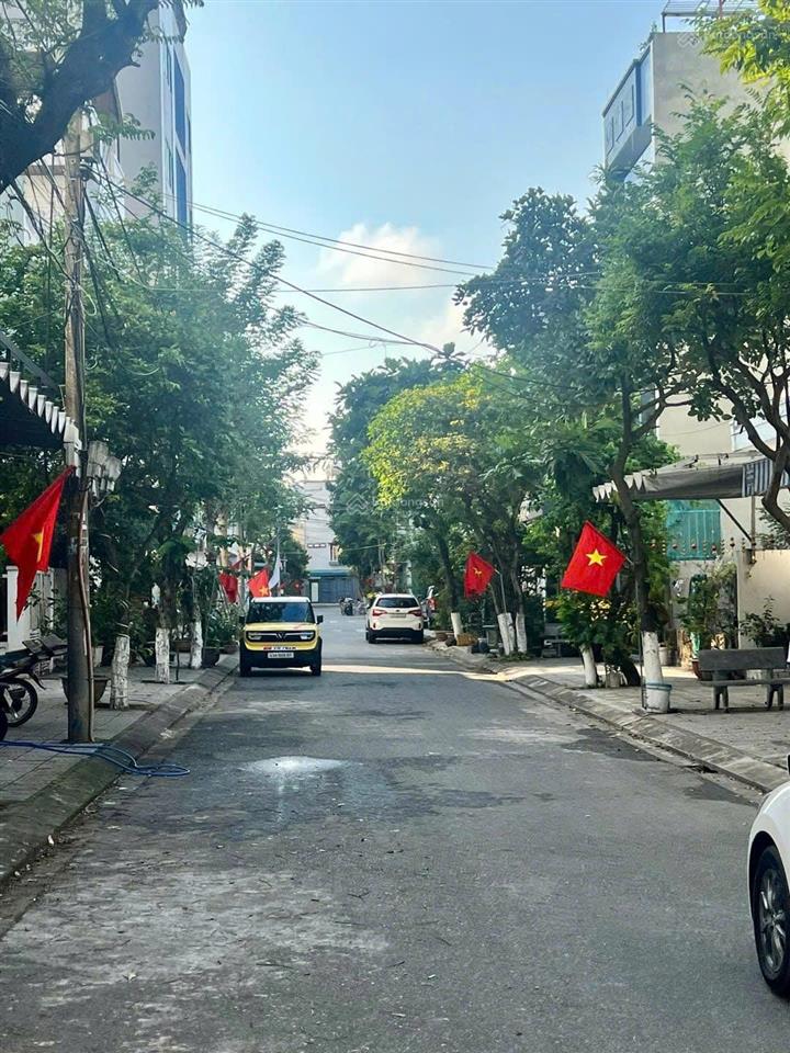 Bán đất biển sơn trà 80m2, đường trần đức thông  kề cận tháp đôi sun costa residence  giá 11.5 tỷ