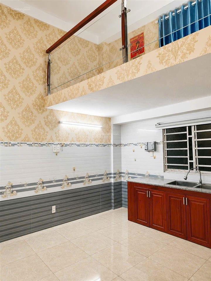 Căn hộ 35m², sổ riêng, khu mặt tiền tỉnh lộ 824, khu dân cư đông đúc.