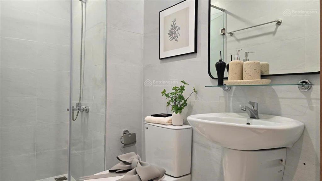 50m² căn 2 phòng ngủ, sổ hồng riêng, ngân hàng hỗ trợ vay nhanh, mặt tiền tỉnh lộ 10, sát bình tân