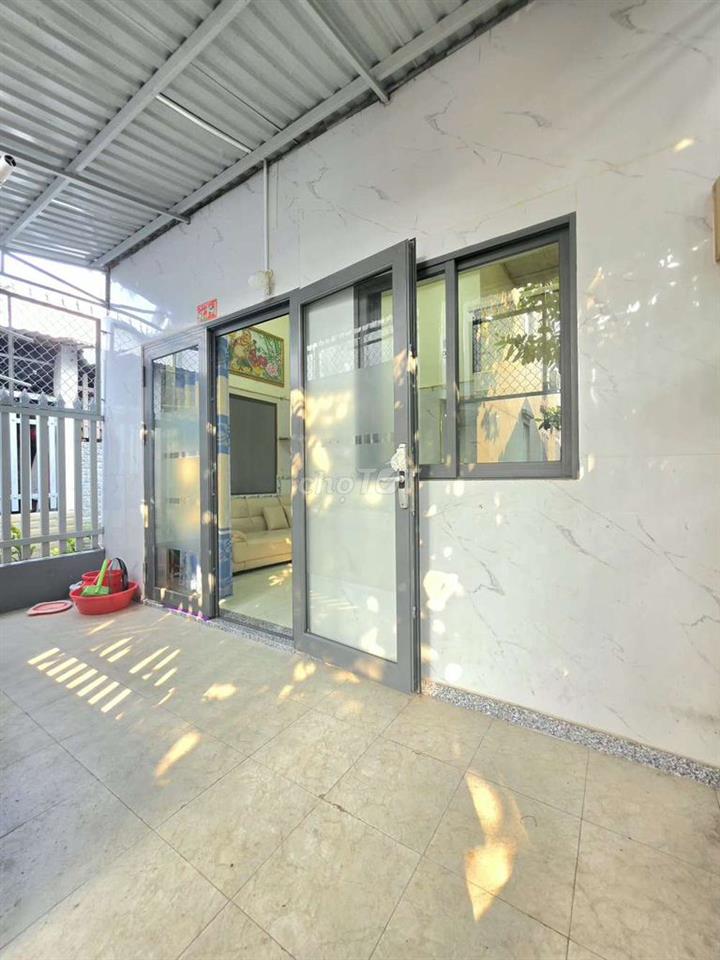 chuyển chỗ ở mới cần bán gấp nhà 50m² đầy đủ nội thất