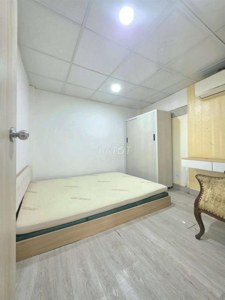 chuyển chỗ ở mới cần bán gấp nhà 50m² đầy đủ nội thất