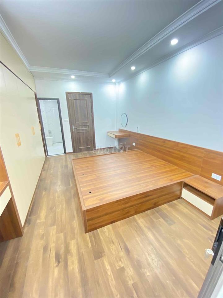 Cần Bán Gấp Nhà Nhà 5 Tầng