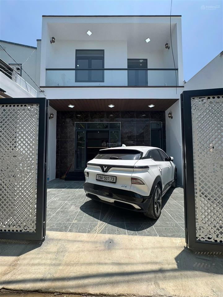 Chỉ hơn 1 tỷ bán nhà 2 tầng  diên khánh sổ hồng riêng ! dọn vào ở ngay