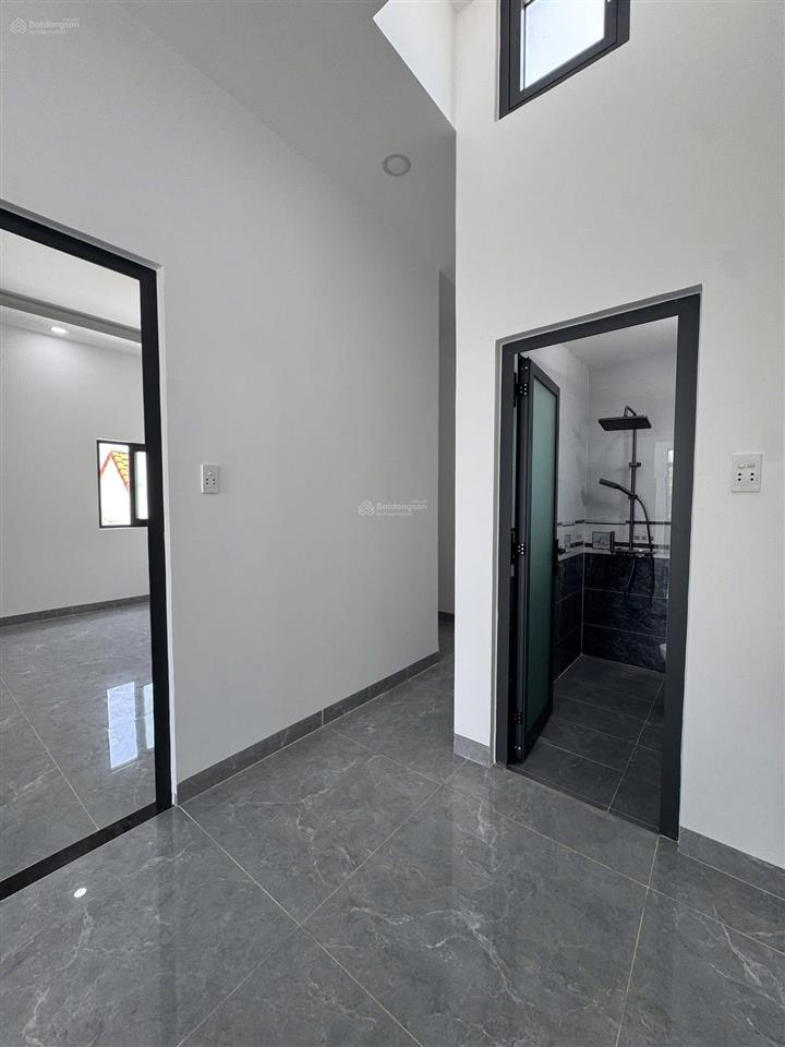 Chỉ hơn 1 tỷ bán nhà 2 tầng  diên khánh sổ hồng riêng ! dọn vào ở ngay