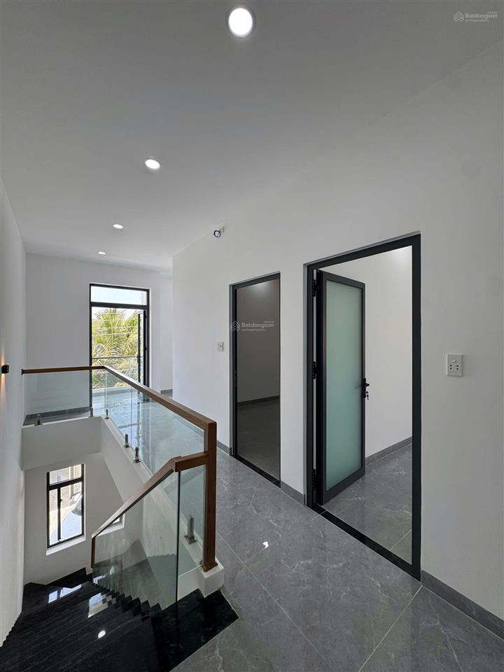 Chỉ hơn 1 tỷ bán nhà 2 tầng  diên khánh sổ hồng riêng ! dọn vào ở ngay