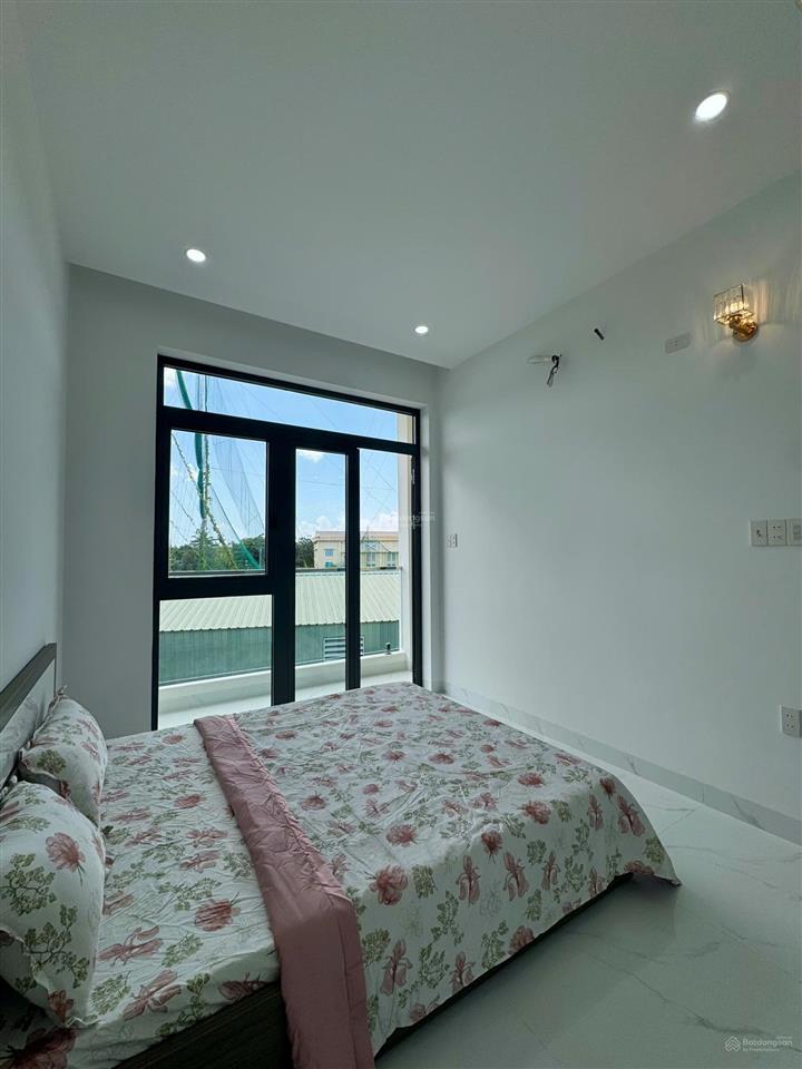 Nhà mới 2 tầng vĩnh trung  nha trang chỉ hơn 2 tỷ