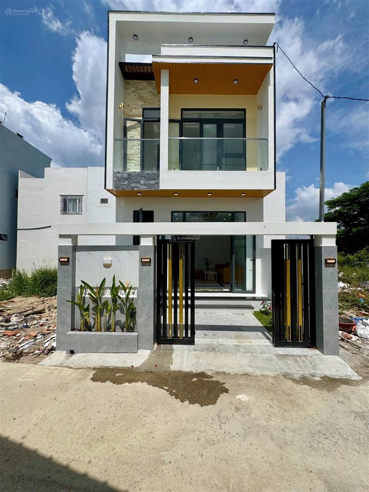 Nhà mới 2 tầng vĩnh trung  nha trang chỉ hơn 2 tỷ