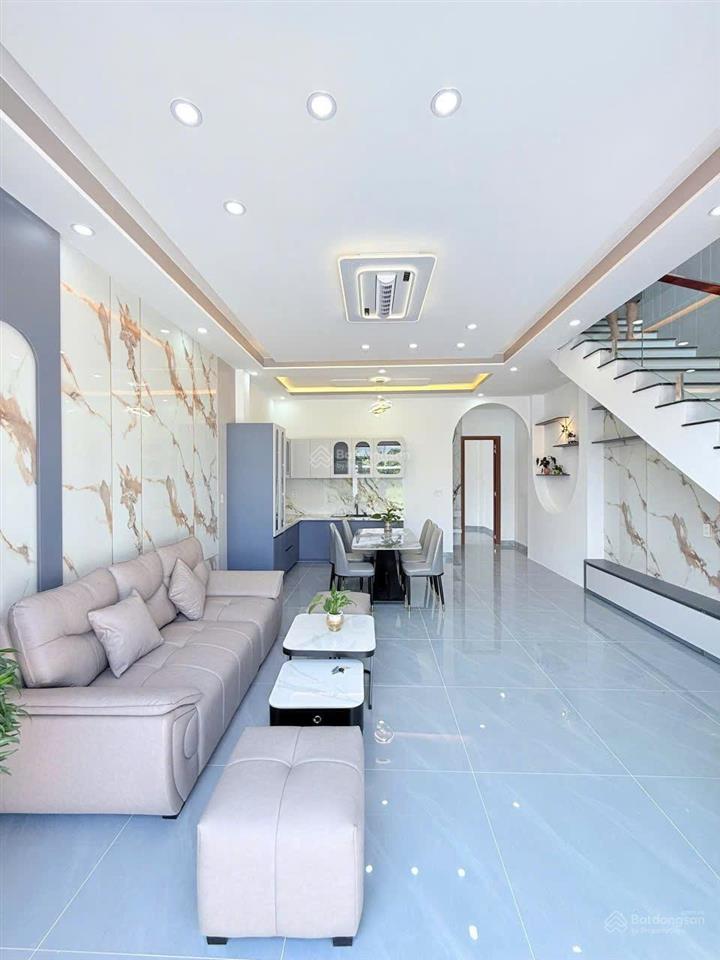 Bán nhà mới 2 tầng diên khánh nha trang đường oto tận nới chỉ hơn 2 tỷ ! dọn vào ở ngay