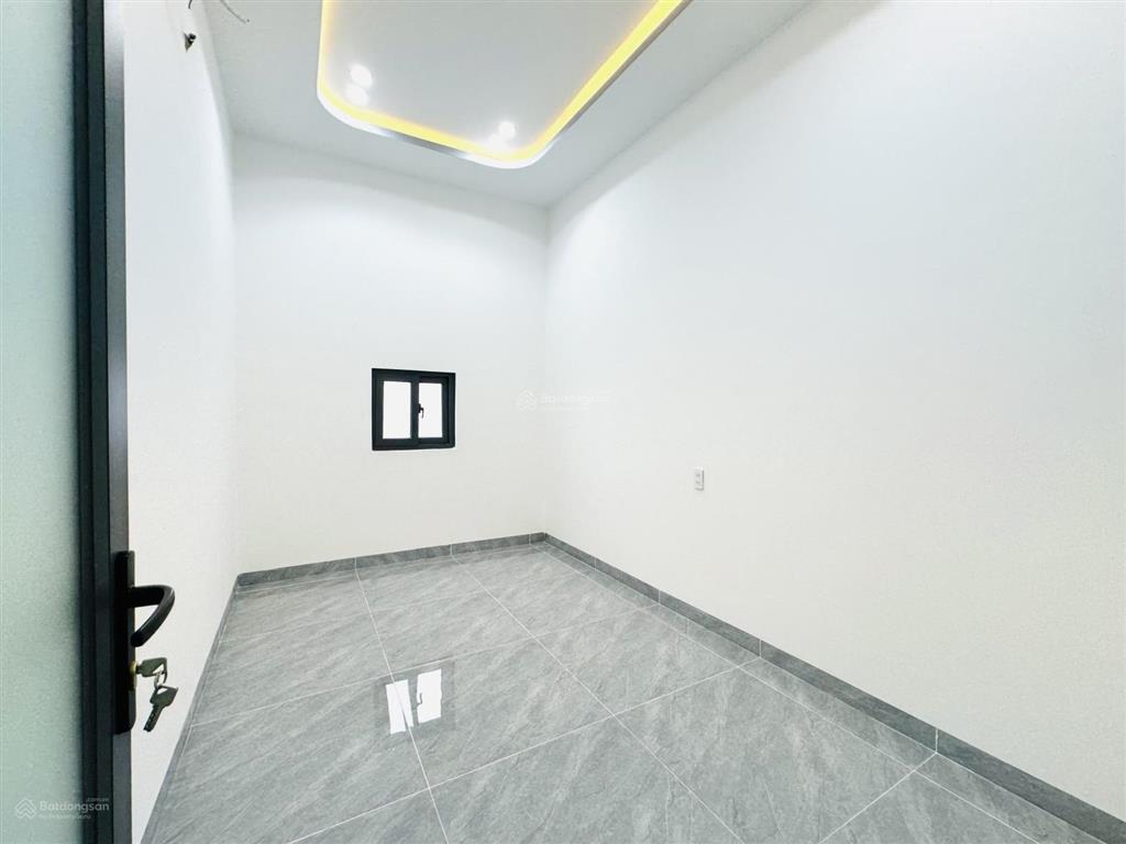 Bán nhà mới diên khánh 2 tầng đường ô tô cách biển 20 phút  chỉ 2 tỷ 190 giá tốt nhất khu vực
