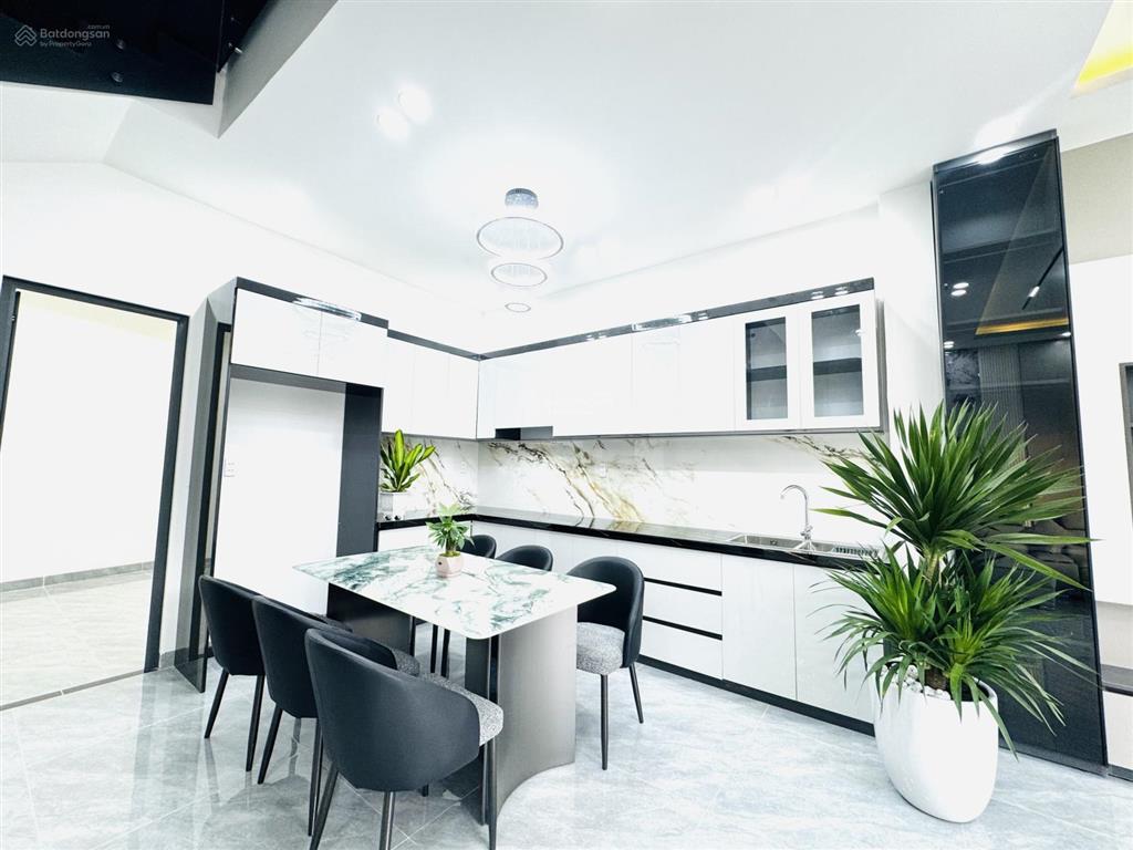 Bán nhà mới diên khánh 2 tầng đường ô tô cách biển 20 phút  chỉ 2 tỷ 190 giá tốt nhất khu vực