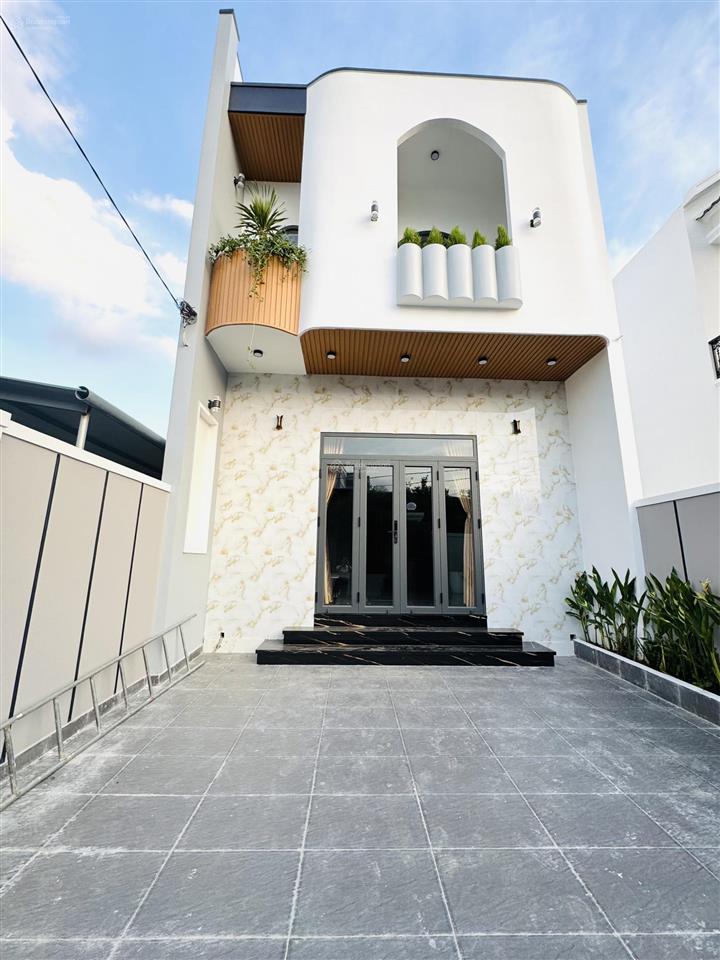 Bán nhà mới diên khánh 2 tầng đường ô tô cách biển 20 phút  chỉ 2 tỷ 190 giá tốt nhất khu vực