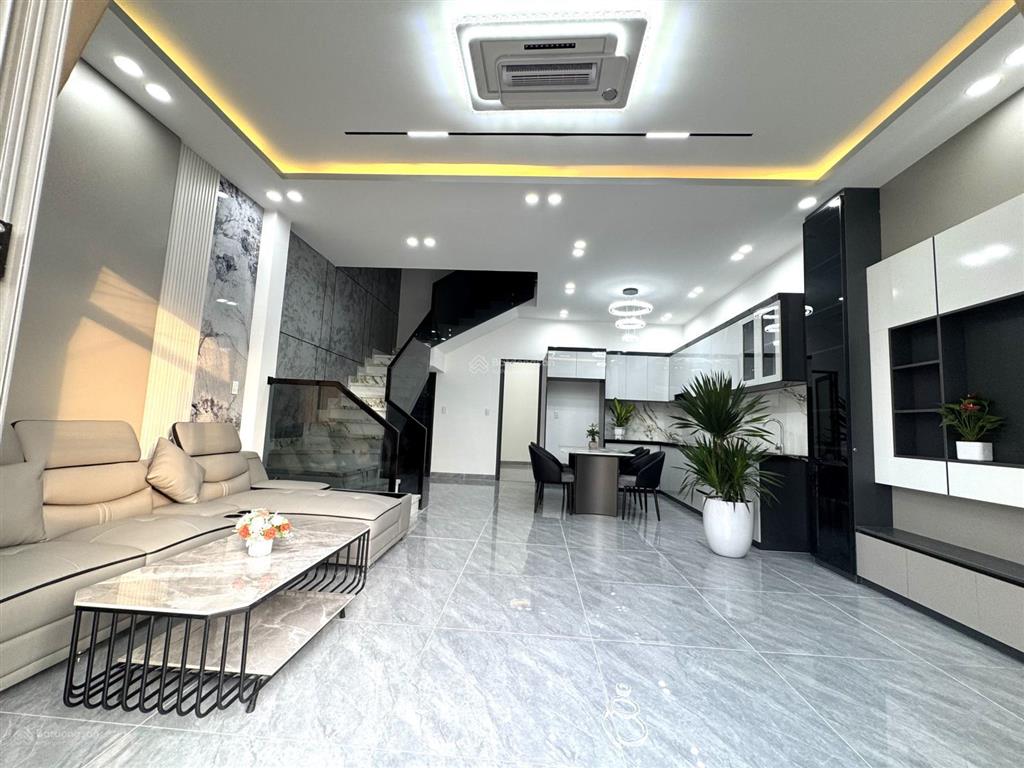 Bán nhà mới diên khánh 2 tầng đường ô tô cách biển 20 phút  chỉ 2 tỷ 190 giá tốt nhất khu vực