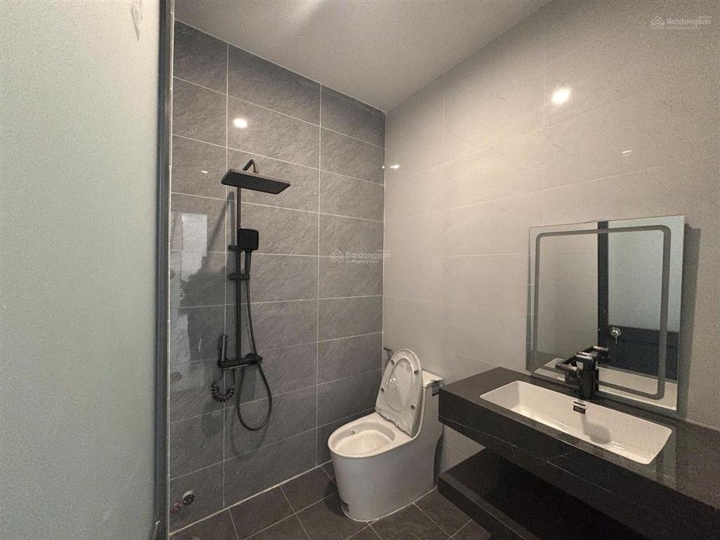 Bán nhà mới 2 tầng chỉ 1 tỷ 630 diên khánh đường otô dọn vào ở ngay .