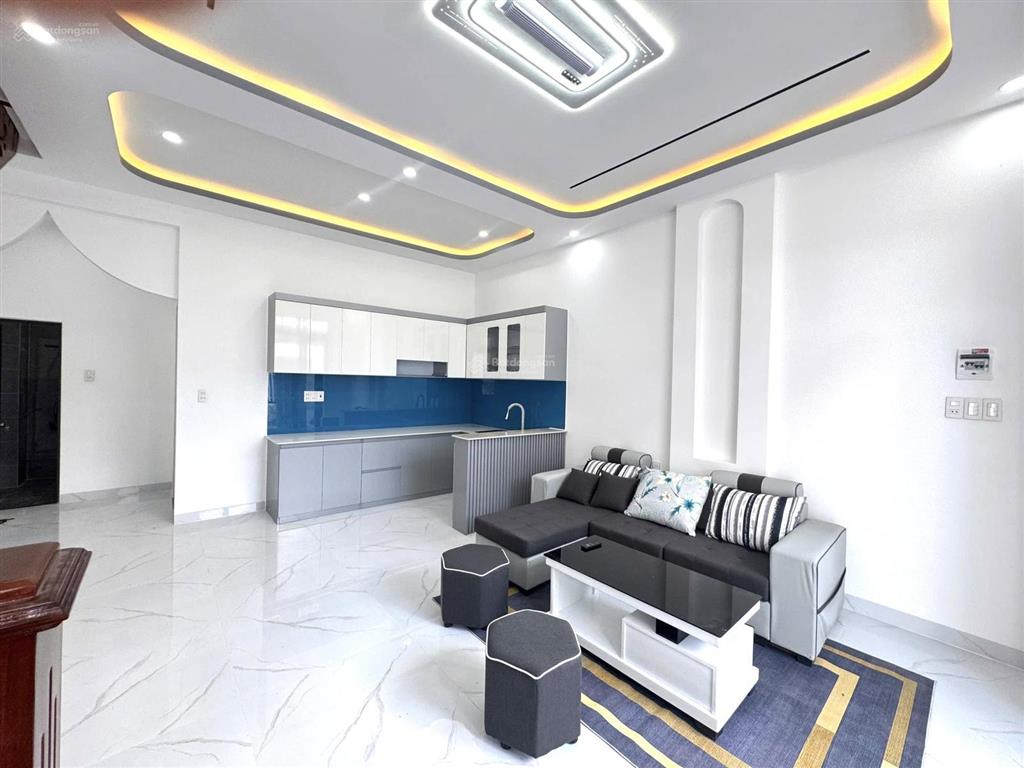 Bán nhà mới 2 tầng chỉ 1 tỷ 630 diên khánh đường otô dọn vào ở ngay .
