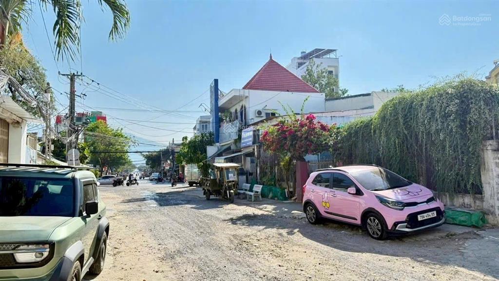 Bán gấp lô đất nền phường nam nha trang chỉ 3 tỷ, sổ hồng riêng cơ hội hiếm xây nhà an cư