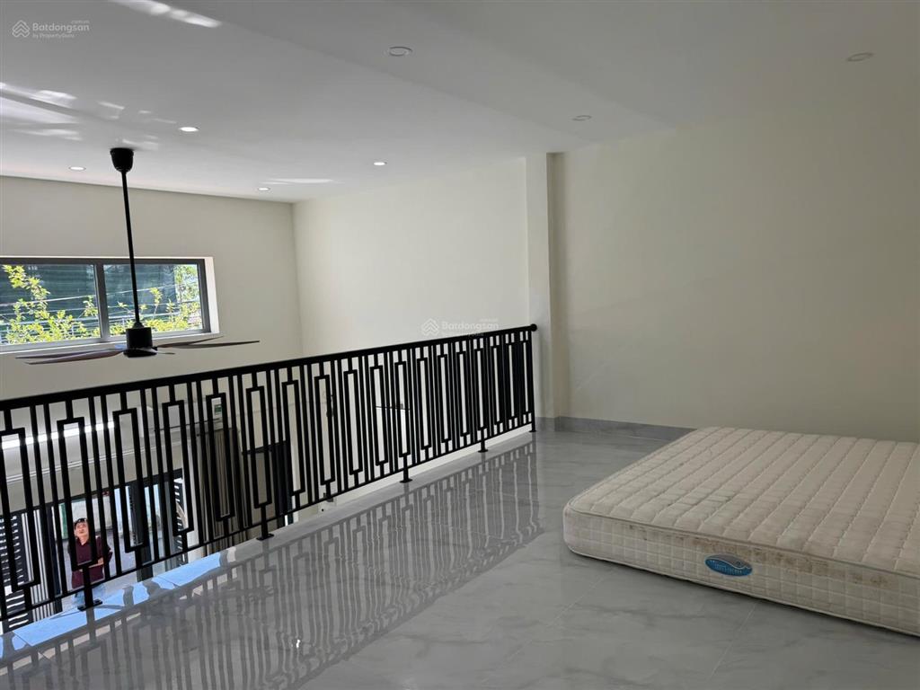 Bán gấp nhà phường bắc nha trang 1 trệt 1 lầu gần biển sổ hồng riêng! giá giảm 200 triệu