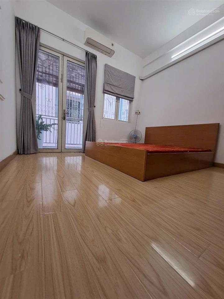 Cho thuê căn hộ cao cấp trung tâm quận 1, giá rẻ, đầy đủ tiện nghi, đủ tiện ích xung quanh