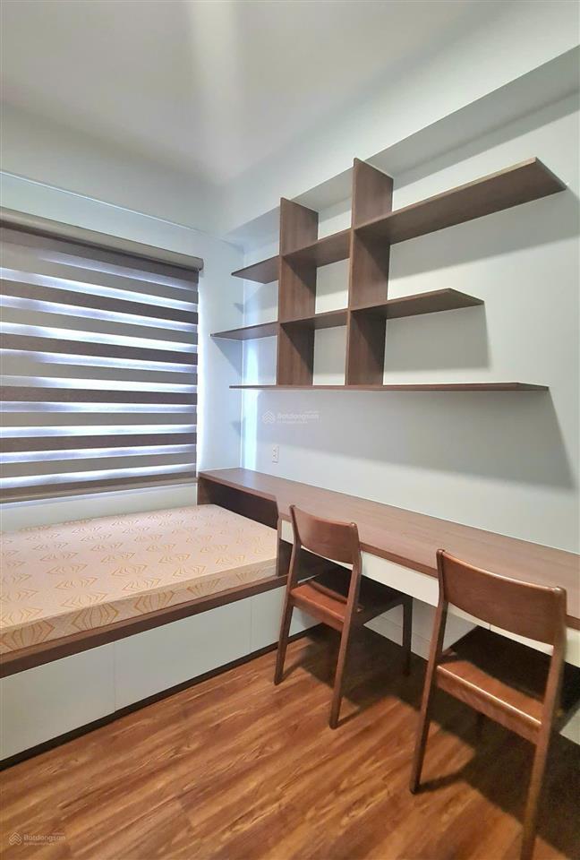Chính chủ bán căn hộ 3pn góc 2 mặt thoáng  full nội thất đẹp